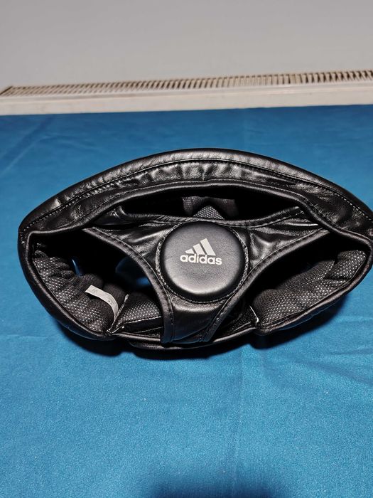 ADIDAS protecție la cap pentru boxeri.