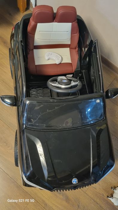 Машина на пульте