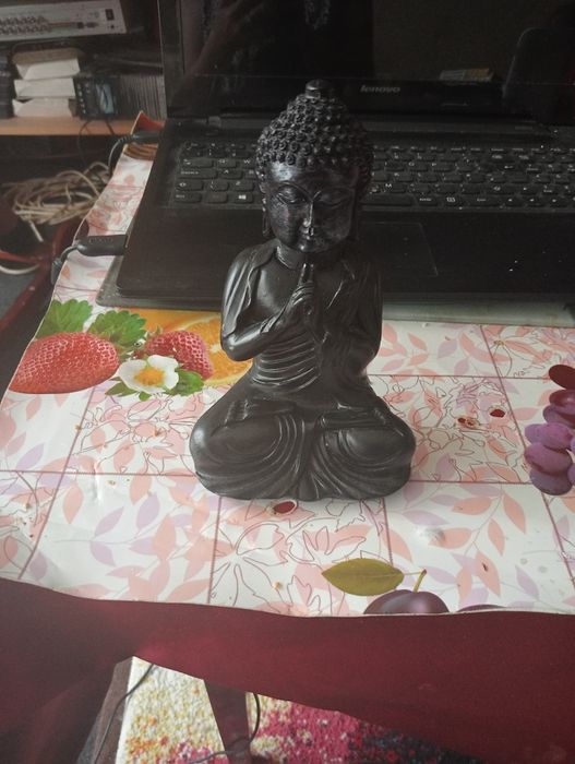 Vând statueta cu tenta religioasa