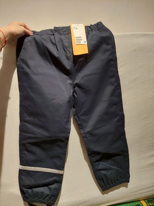 Pantaloni sky, masura 128-134, 7-8 ani