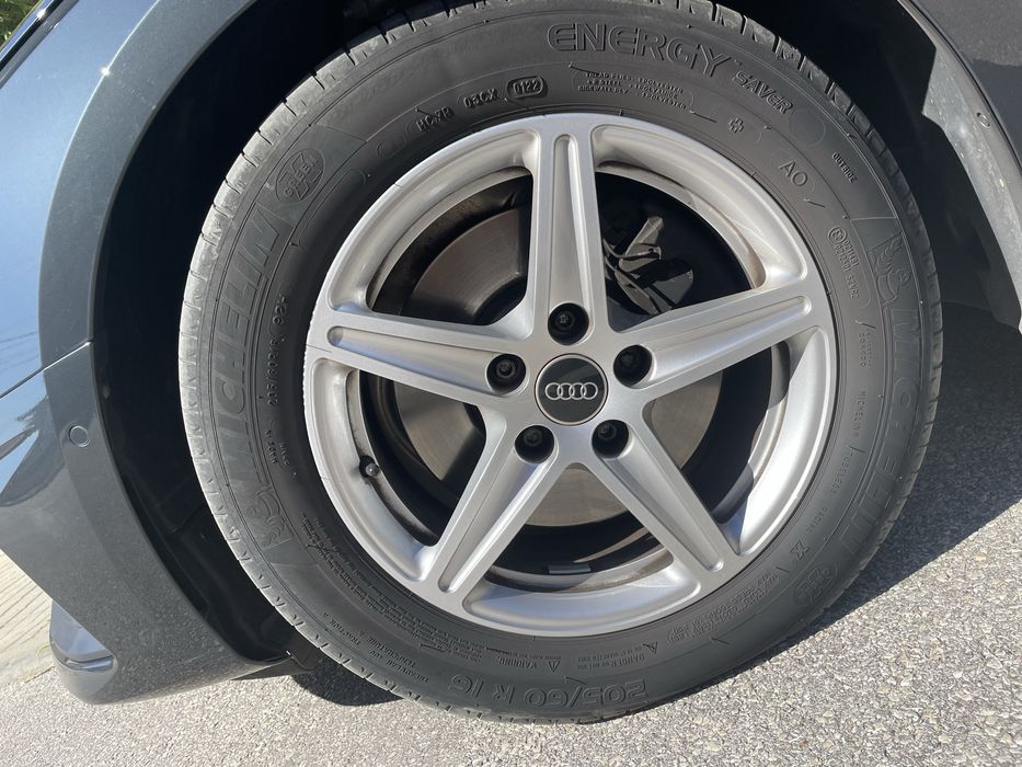 Оригинални Джанти от Ауди 7J 16H ET35 205/60/16 Michelin DOT 22