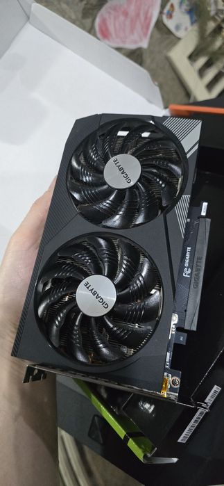 В идеале rtx 3060 12 gb 2024 год выпуск