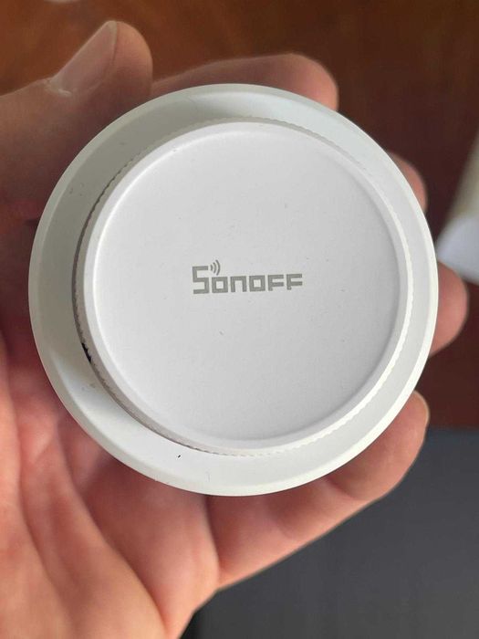 Cap termostatic inteligent Sonoff TRVZB, Zigbee 3.0 pentru calorifer