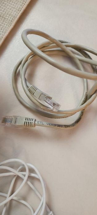 Кабели от различен тип