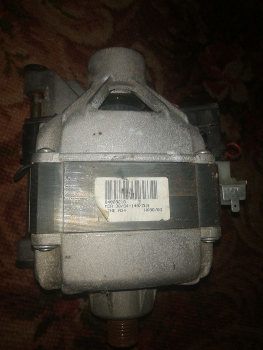 Продам двигатель от стиральной машины