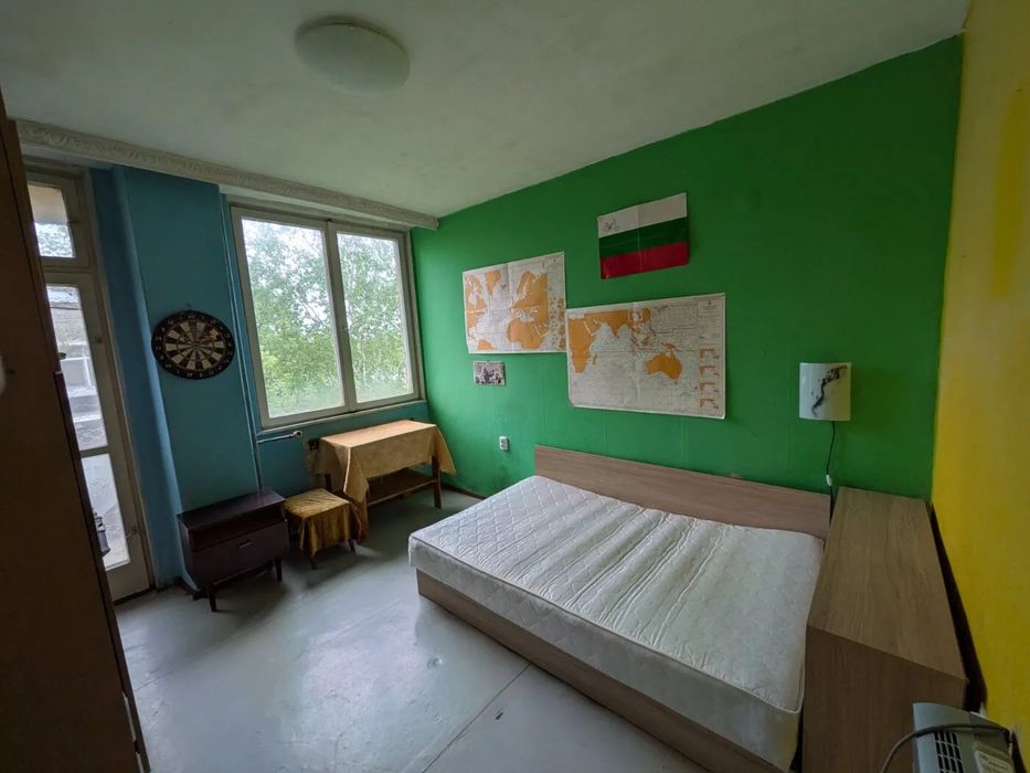 Масивен апартамент 88 кв.м с 3 спални и 2 тераси – кв. Васил Левски, Казанлък