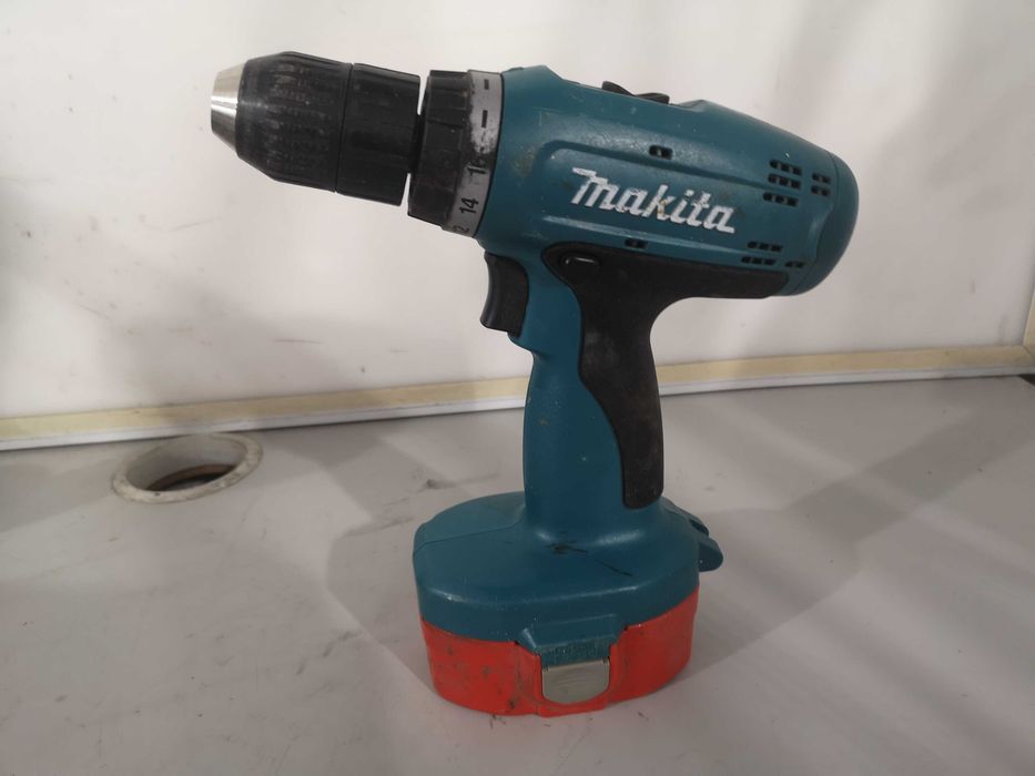 Винтоверт - Makita 18V