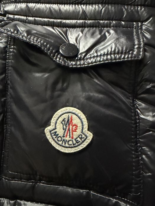 Moncler грейка с качулка
