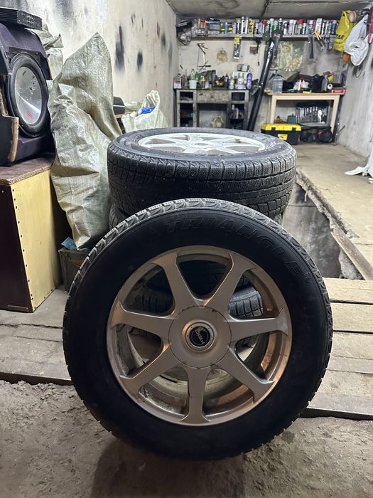 Продам диски с зимней резиной