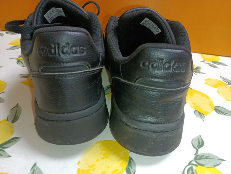 Adidas N 45 кожени - 22 лв