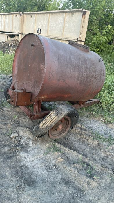 Продам бочку 2 куба можно под воду