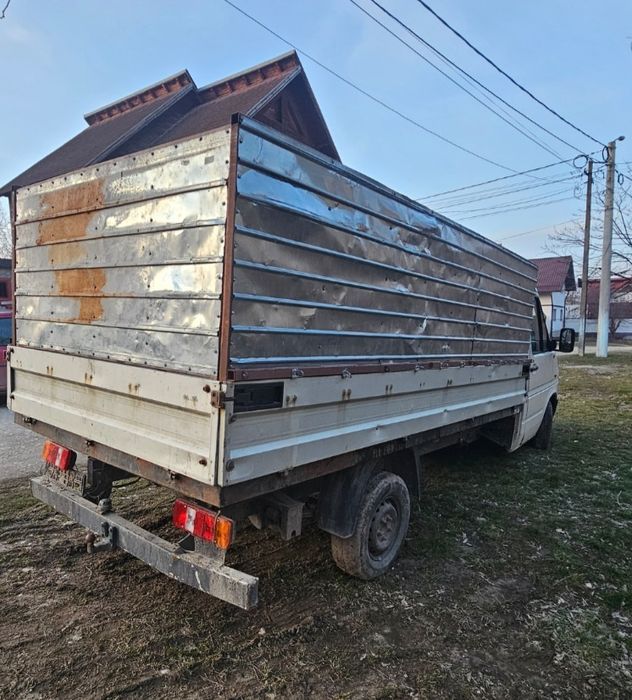 Camionetă Lt 35 3.300€