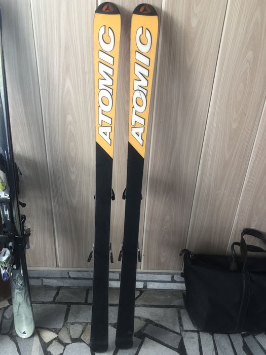 Ски  ATOMIC втора употреба 1.60метър
