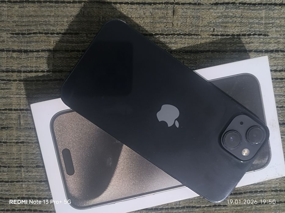 Айфон 13. 128гб.