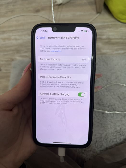 Продавам iPhone 13 128bg