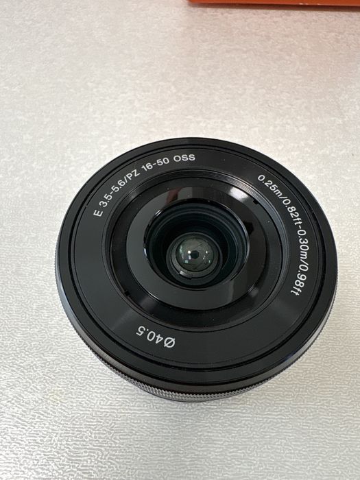 Obiectiv Sony Sony 16-50mm F3.5-5.6 PZ OSS (stare perfecta)