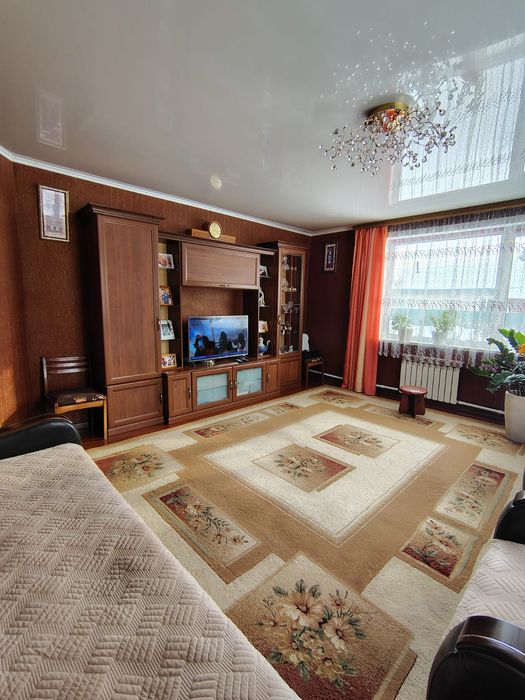 Продам  домовладение с. Петерфельд