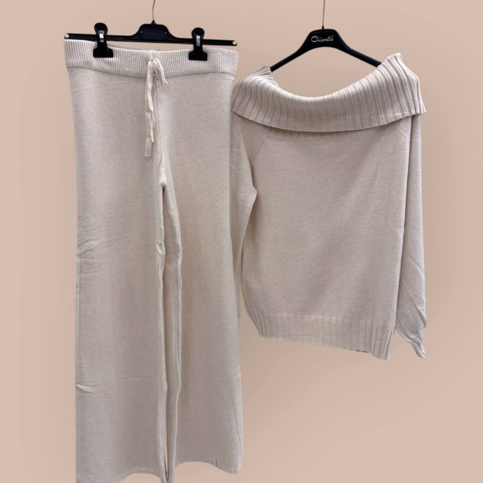 Compleu tricot sezon nou Italia.