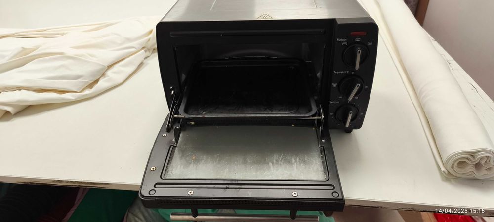 Грил мини печка фурна за закуски, сандвичи и филийки