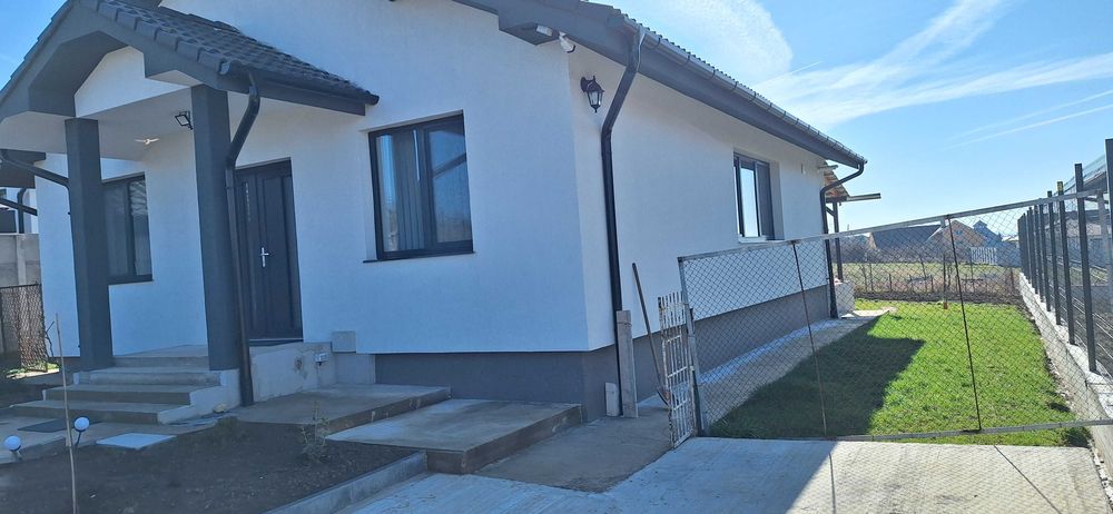 Casă de vânzare în Oncea
