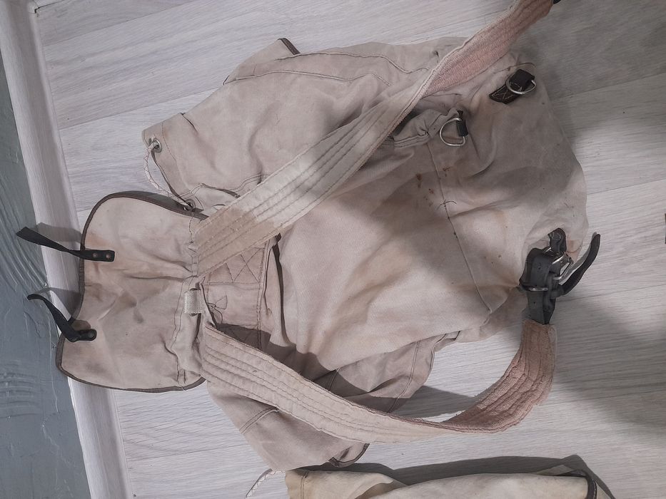 Продам 2 рюкзака советских.крепкие.