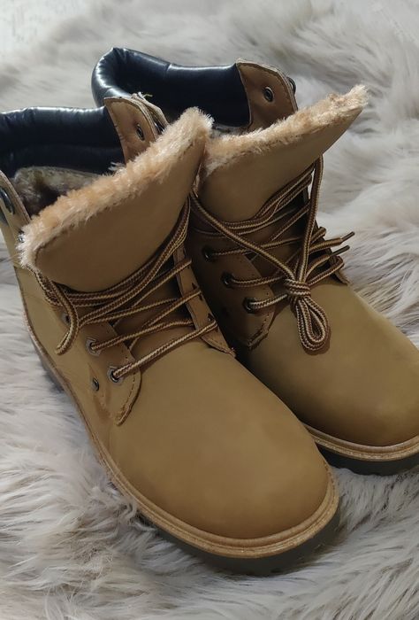 Ghete căptușite - piele sintetică