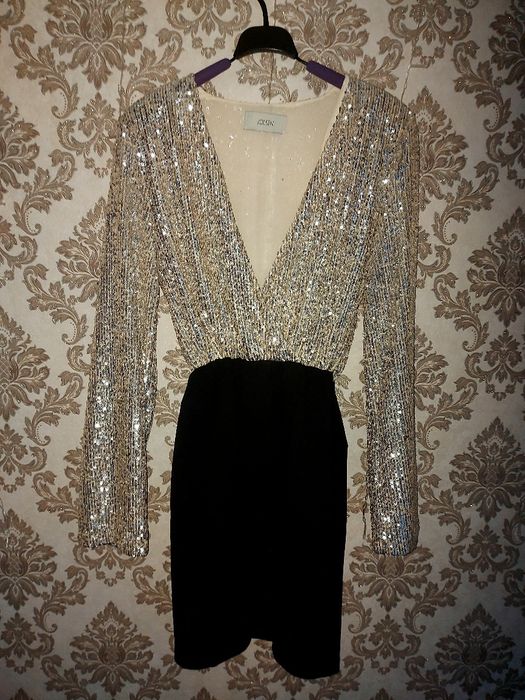 Продам шикарное вечернее платье!