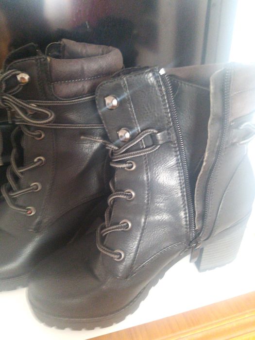 Ghete negre marime 36