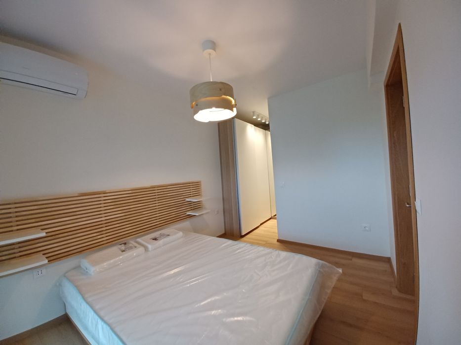 Продава се Двустаен апартамент в Варна, Операта - 57 кв.м за 3457 €/кв.м - Снимка #4