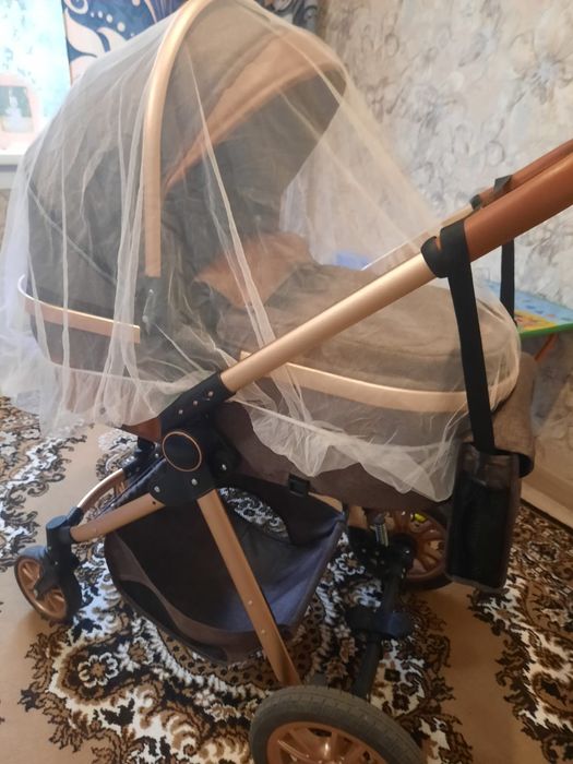 Продам детскую коляску