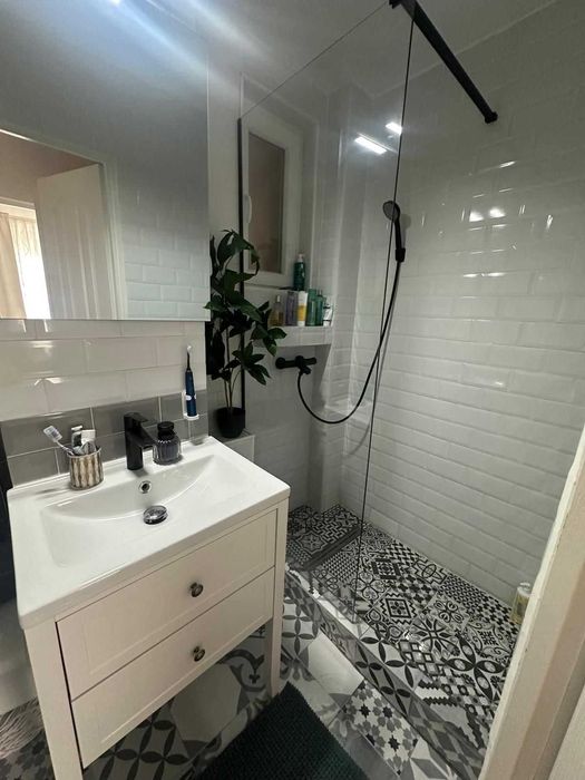 Renovari Interioare Complete Finisaje Instalatii Rigips Gresie Parchet