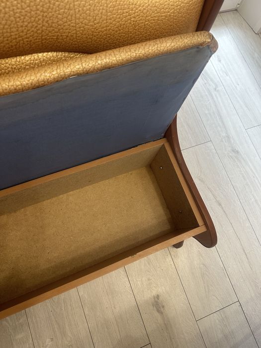 Диван     кухонный