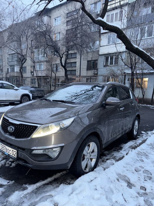 Продам KIA SPORTAGE 2011