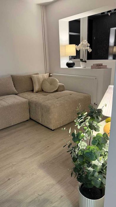 Apartament 4 camere Stefan cel Mare, et 2, renovat, mobilat , utilat modern , totul nou. 5 minute metrou