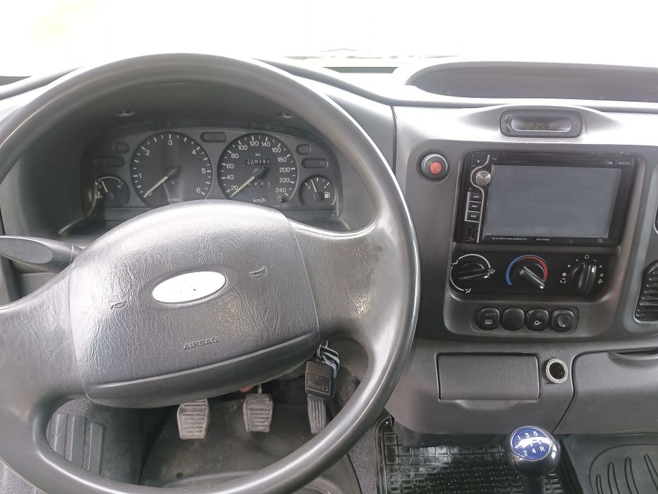 Ford Transit 2001 100cp.8+1locuri