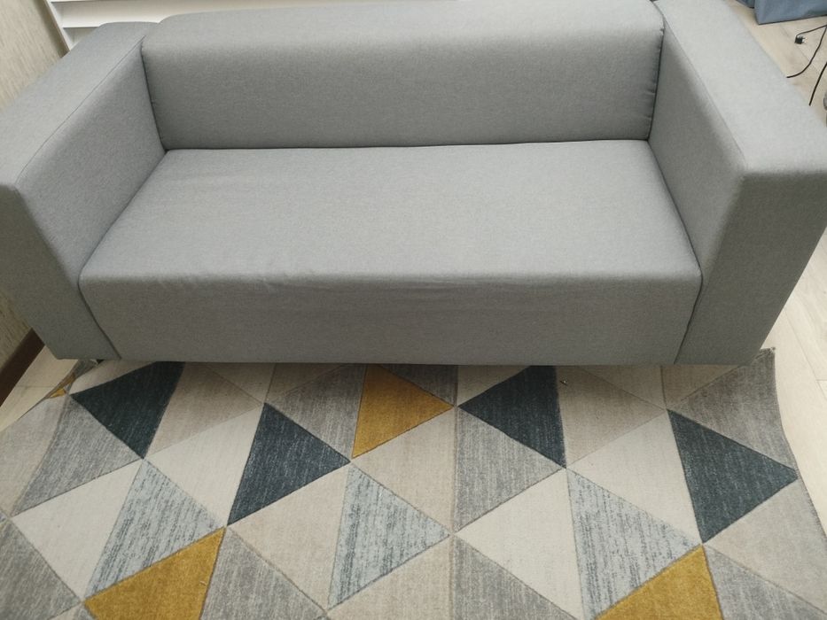 Диван новый, для гостиной