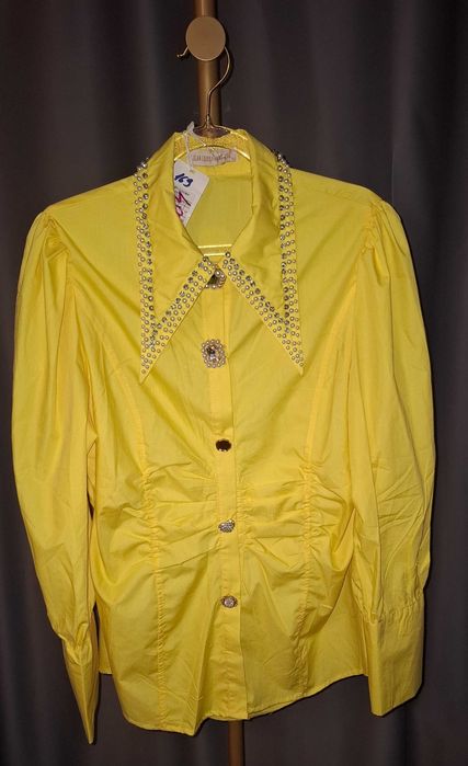 Cămașă galbena - pretty