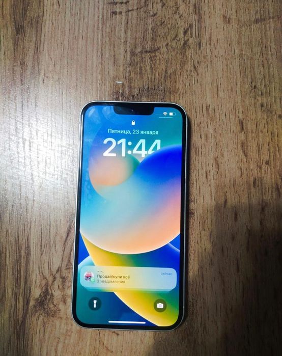 Продам айфон 14 128гб
