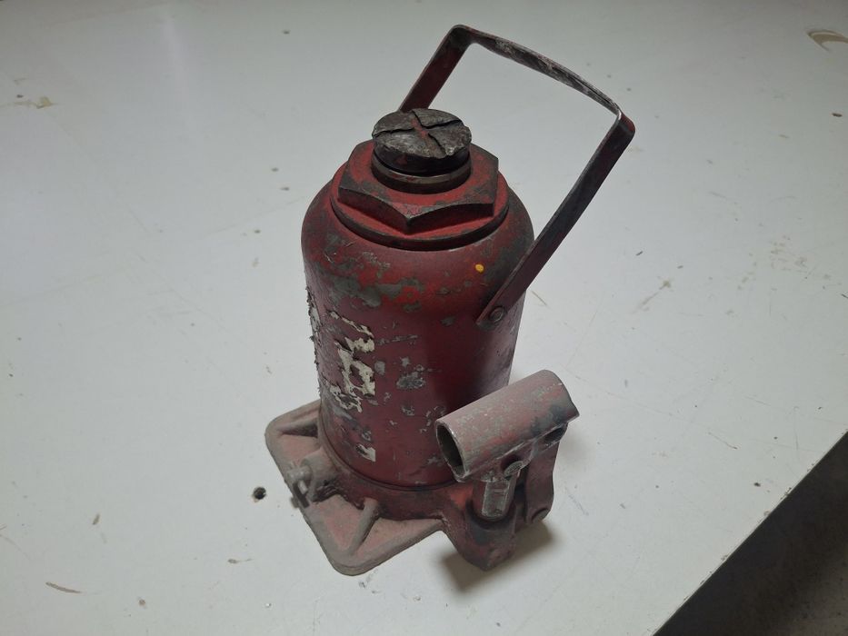 Домкрат дамкрат домкрад дамкрад