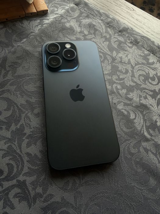 iPhone 15 Pro, 128 GB, blue titanium