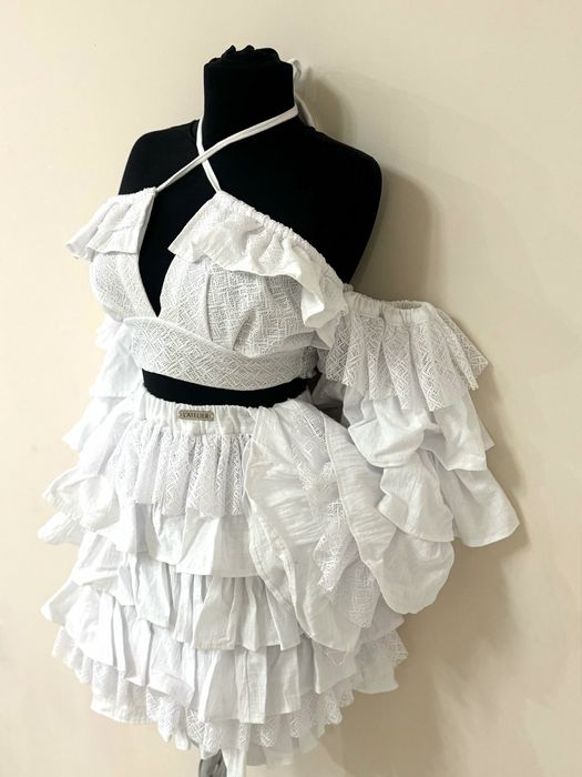 Сет от 2 части в бяло