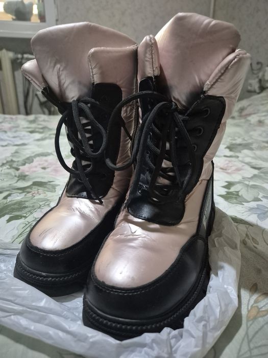 Тёплые сапожки на девочку