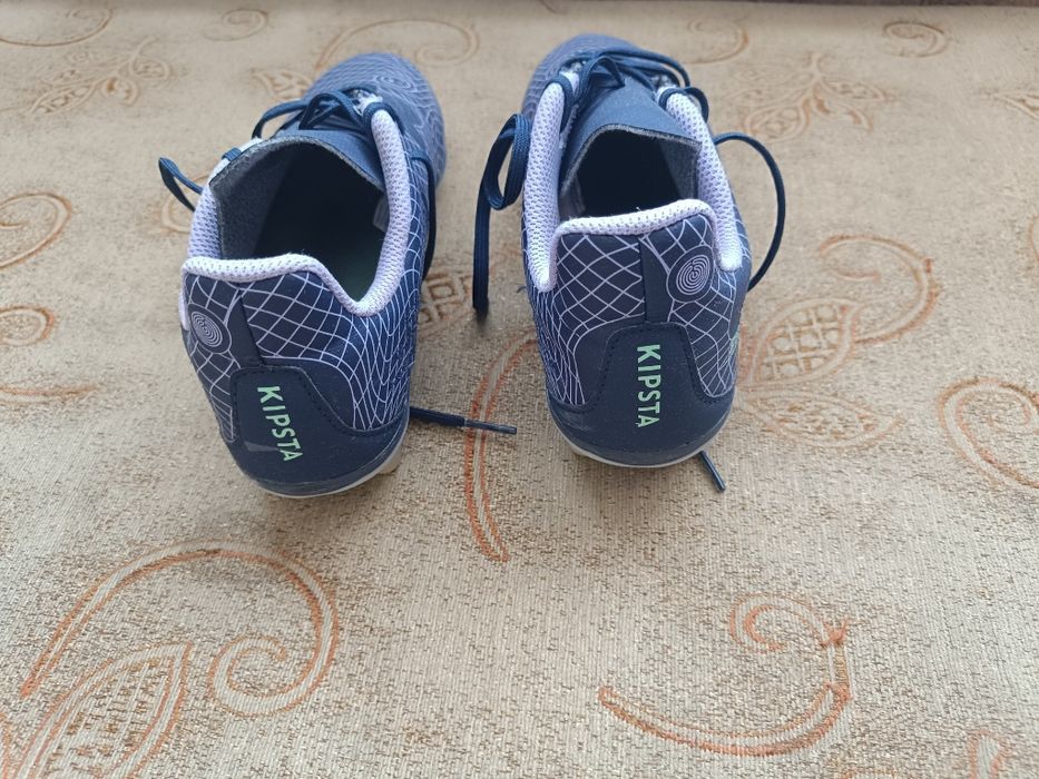 Детски бутонки KIPSTA