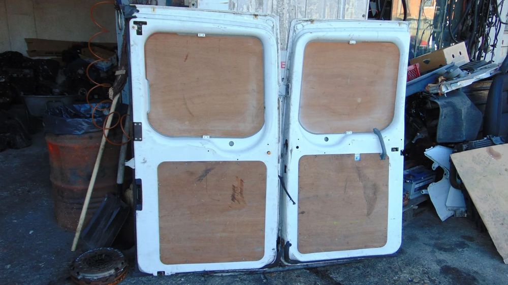 Usi spate Ford Transit 2006-2014 usa spate stanga dreapta usi spate batante