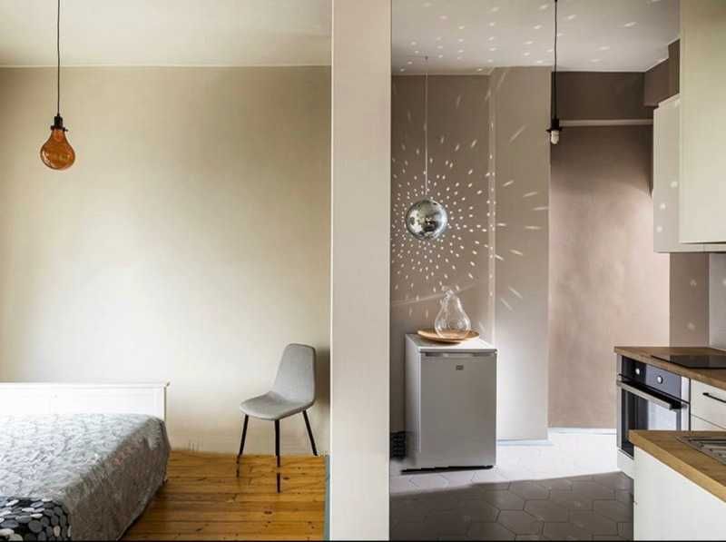 Дава се под наем Двустаен апартамент в София, Център - 60 кв.м за 765 € - Снимка #4