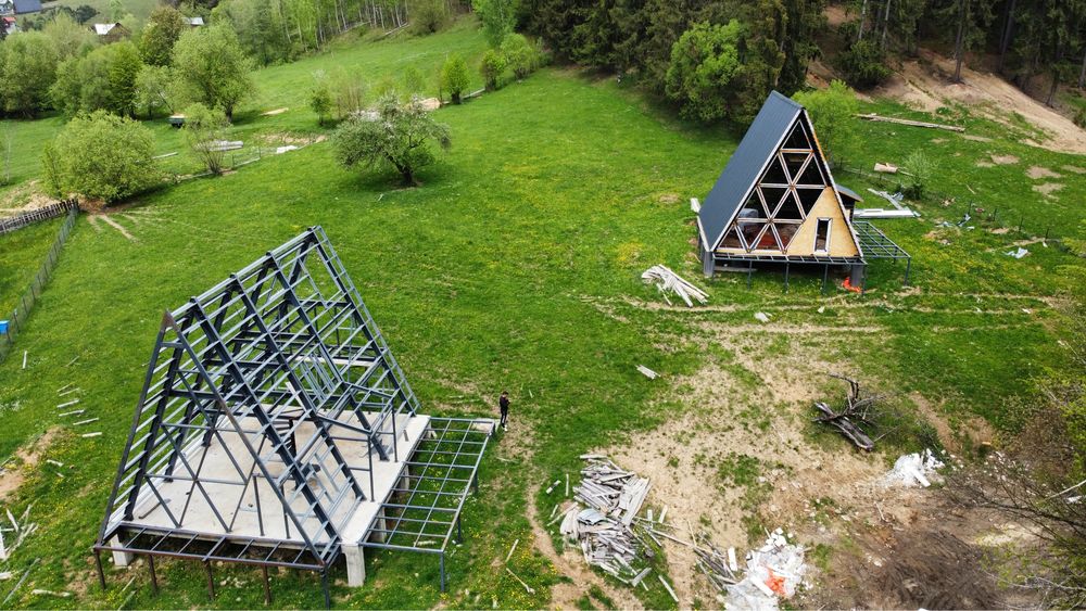 Teren si Cabane Aframe Vatra Moldovitei