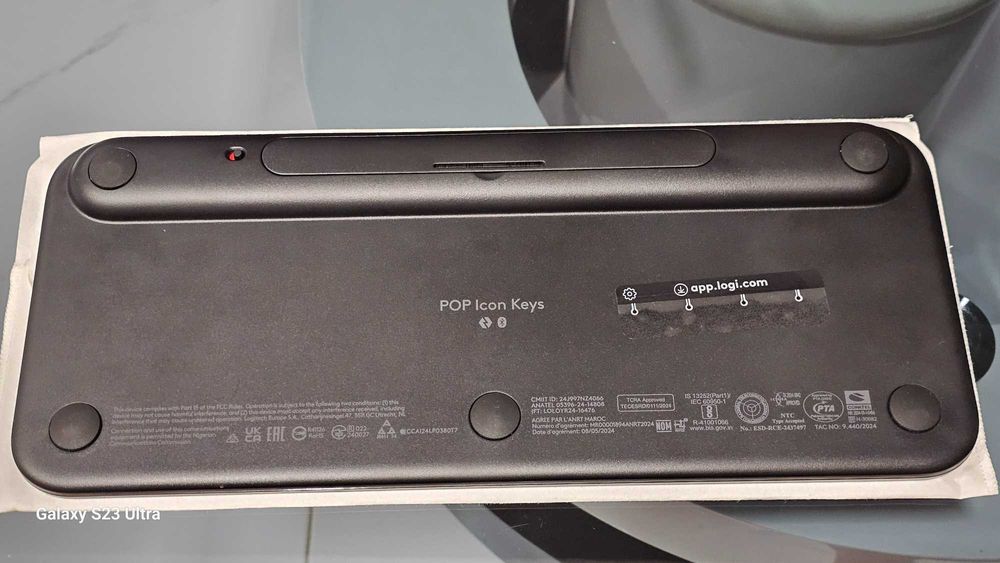 Безжична клавиатура Logitech POP ICON KEYS