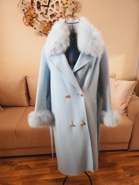 Ново дамско палто 80% кашмир