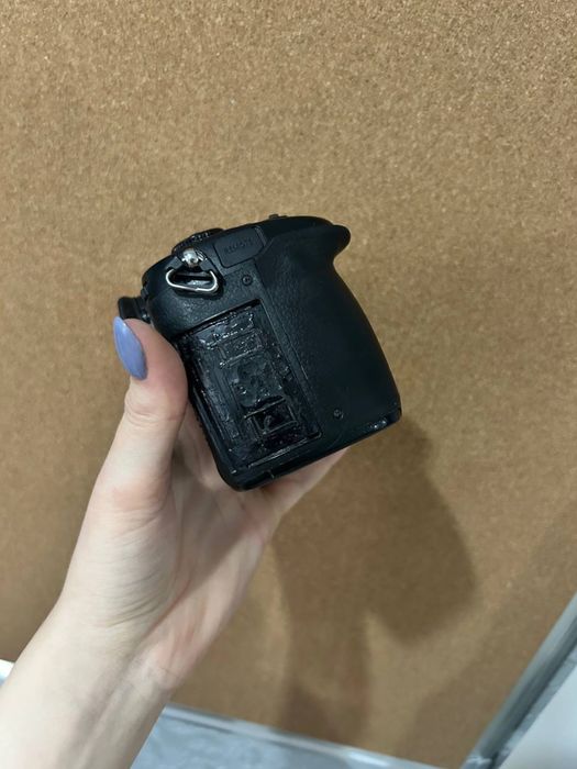 Продам Panasonic gh5