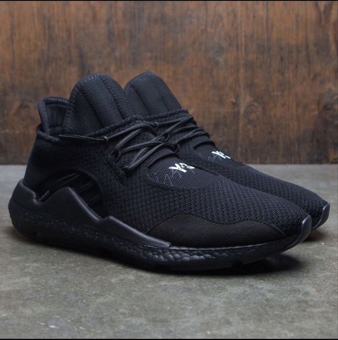 Y-3 Saikou "Triple Black"
